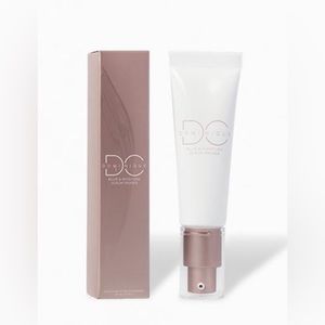NIB Dominique Blur + Moisture Serum Primer